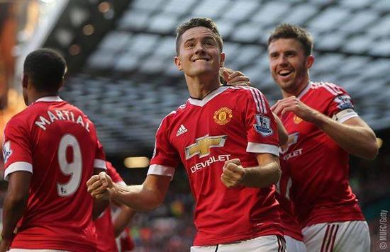 自西班牙俱 自西班牙俱