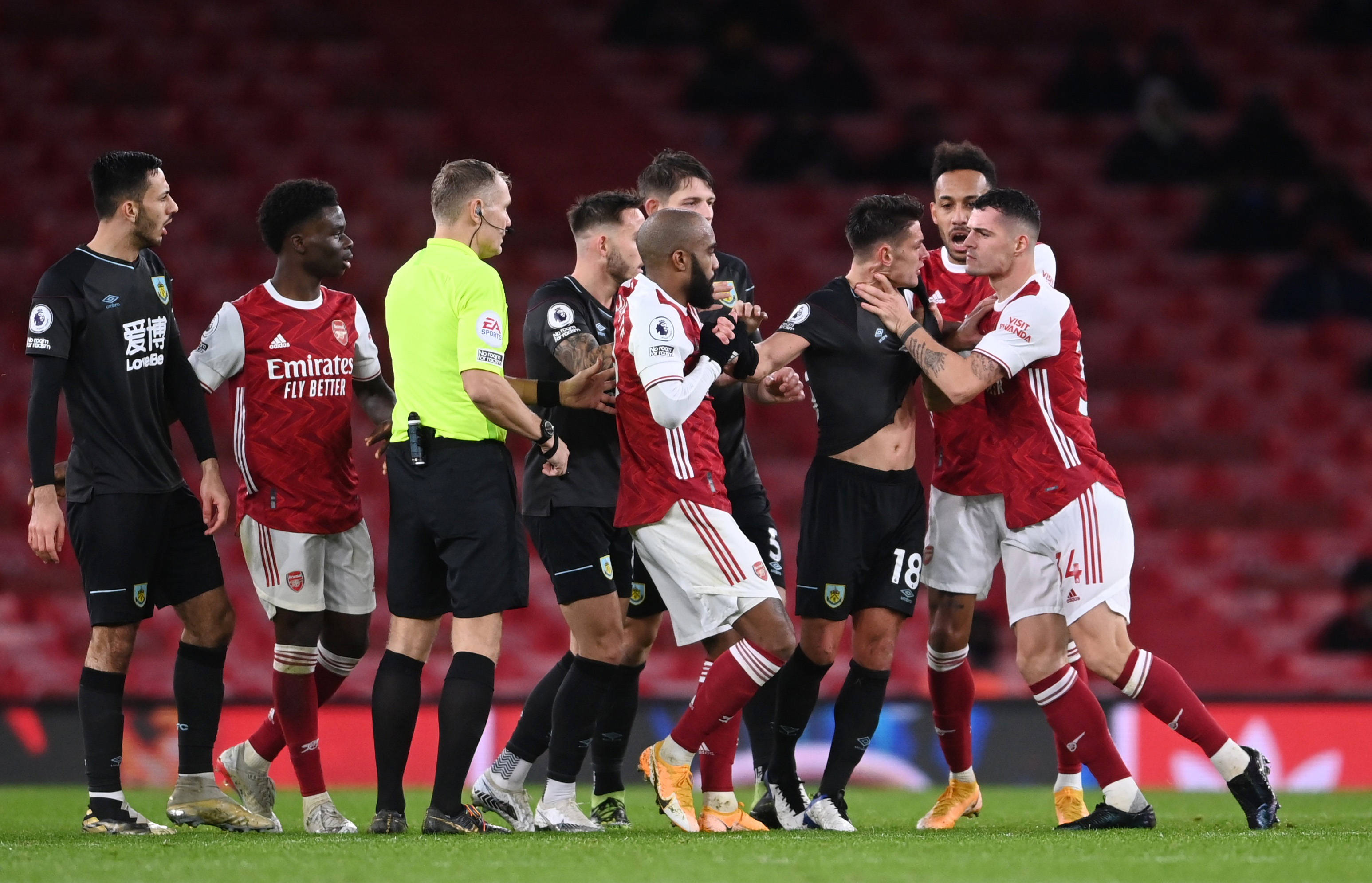 不仅属于他 不仅属于他